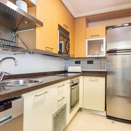 Terraza , 2 Rooms, 2 Bth, Pool ,parking Beach Appartamento